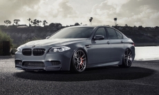 剎車改裝|寶馬F10改裝Brembo GT剎車