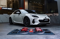官方案例丨新款斯巴魯BRZ升級(jí)Alcon CAR前六后四剎車(chē)套件