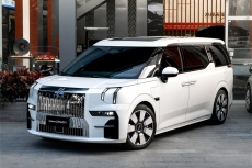 Brembo-BELFE套件丨極氪009升級(jí)Brembo GT6-BELFE奔富剎車(chē)套件