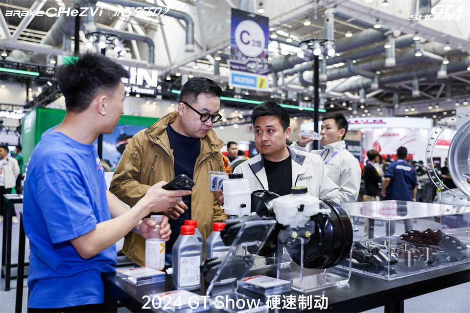 1712136223111968.jpg 11390200.jpg